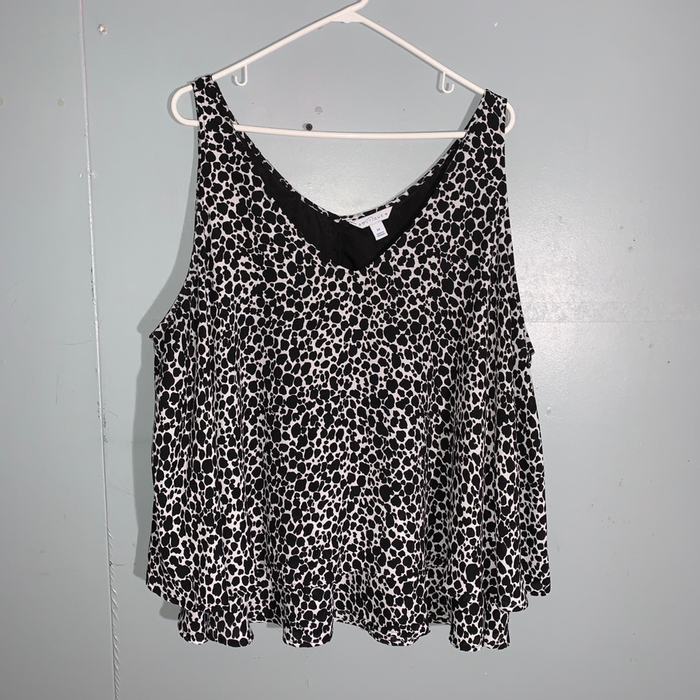 Black and White top